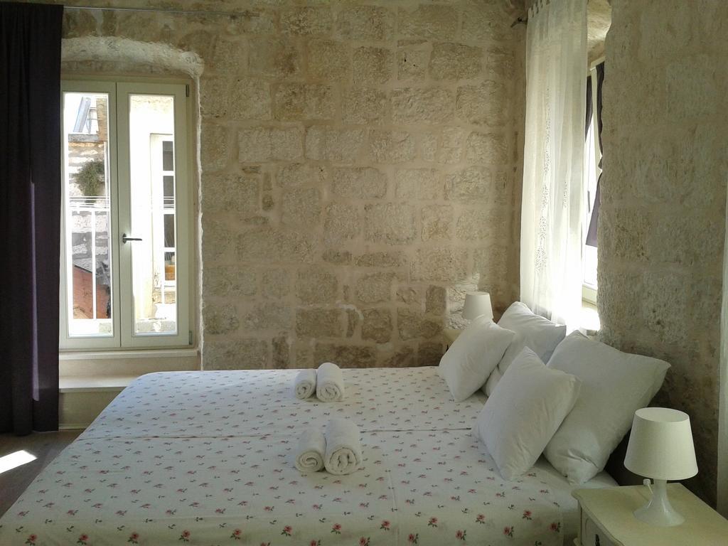 Apartments Milion كورتْشولا الغرفة الصورة
