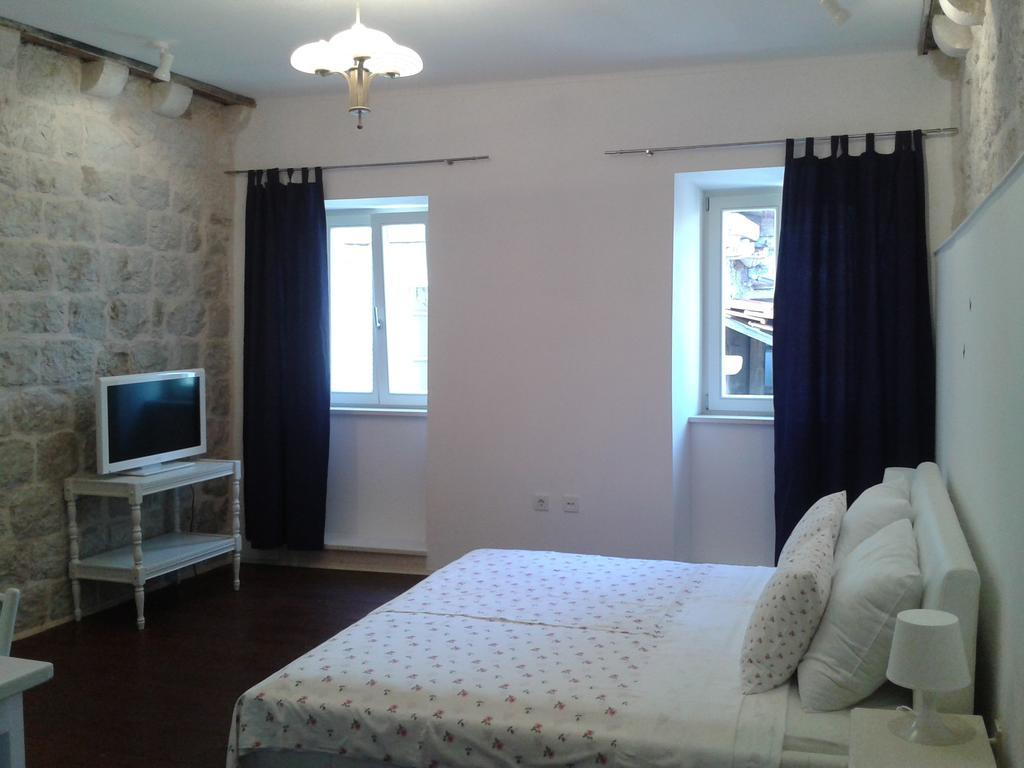 Apartments Milion كورتْشولا الغرفة الصورة